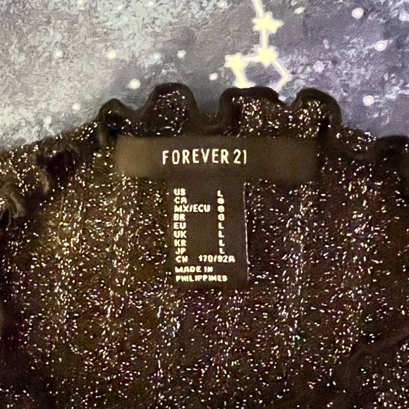 💜✨Host Pick!✨ Forever 21 Sparkly Black Crop Top - Picture 2 of 3